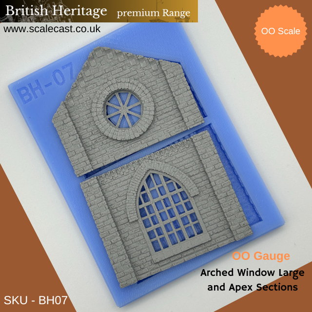 BH07 British Heritage Large Arched windows and Centre Apex - OO Scale
