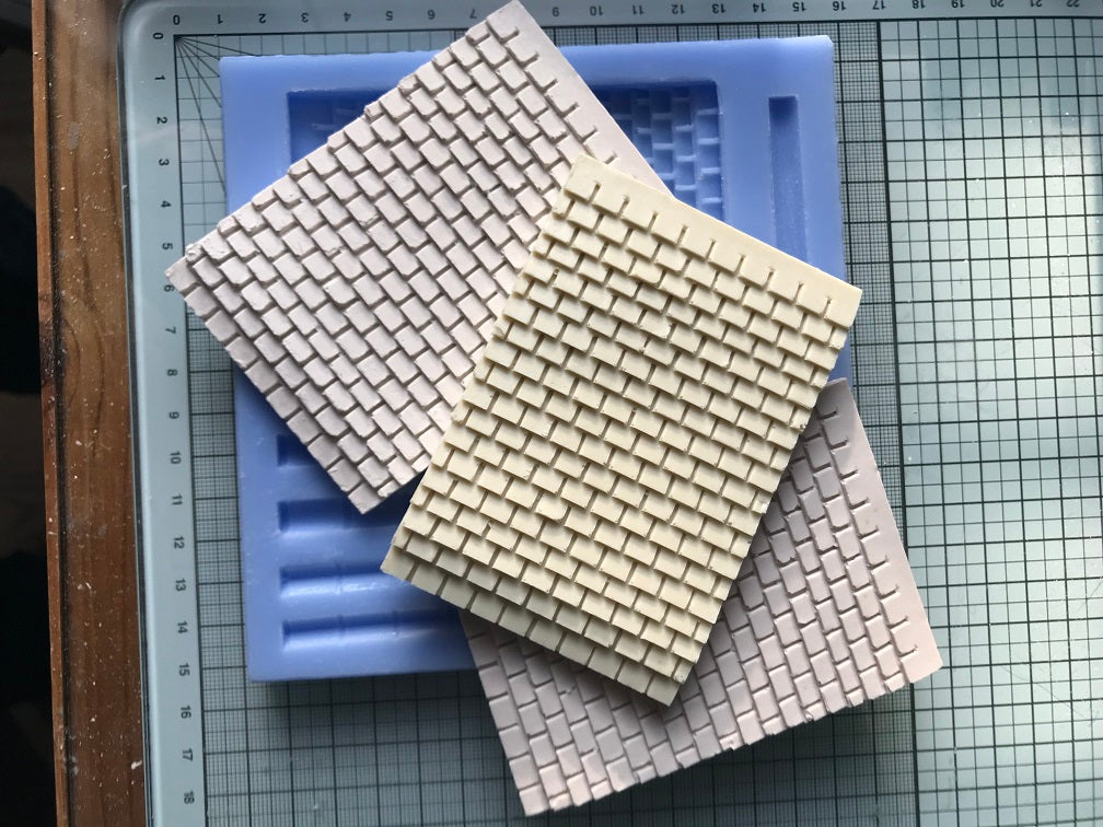OGR01 Slate Roof Mould for O Scale Model Railways