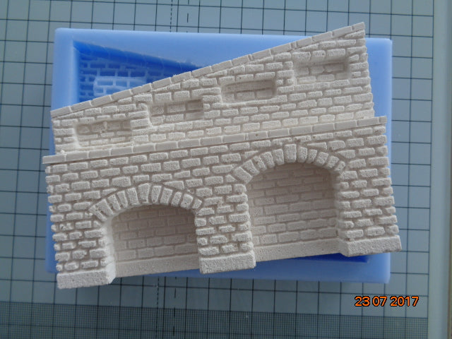 Lineside Stone Left Sloping Kit LS-K02 - For Model Railway Scenery
