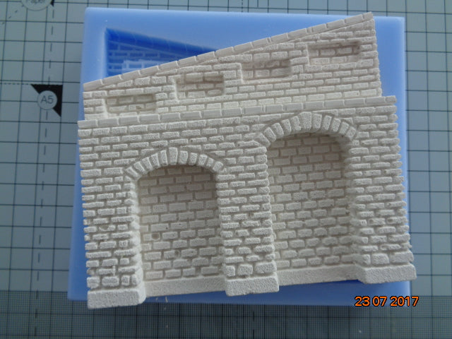 Lineside Stone Left Sloping Kit LS-K02 - For Model Railway Scenery