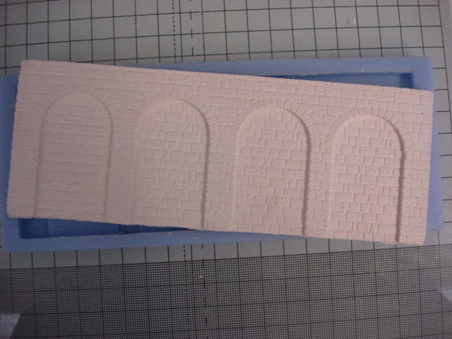 CM32 Lineside Arches - Model Railway Scenery