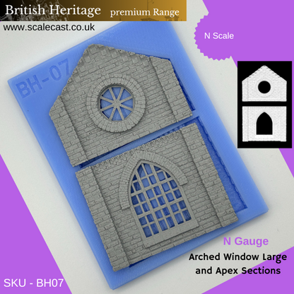 BH07n British Heritage Large Arched windows and Centre Apex - N Gauge