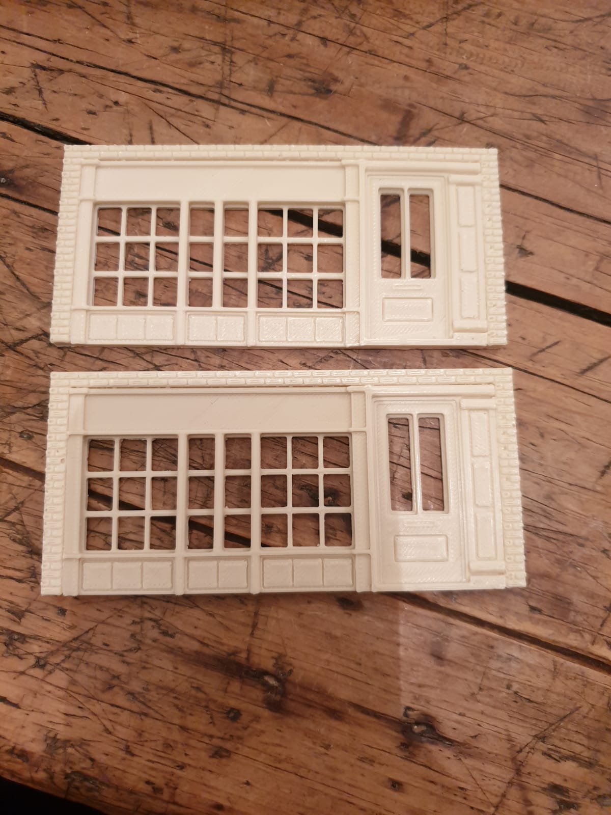 O Gauge Victorian Shop Fronts R003 - Model Railway Scenery