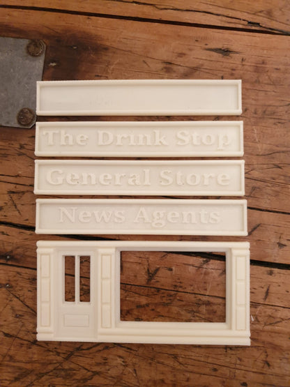 O Gauge Shop Fronts LH with Signs R016 - Model Railway Scenery