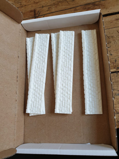 N Gauge READY MADE Walling Strips R012 - CLEARANCE