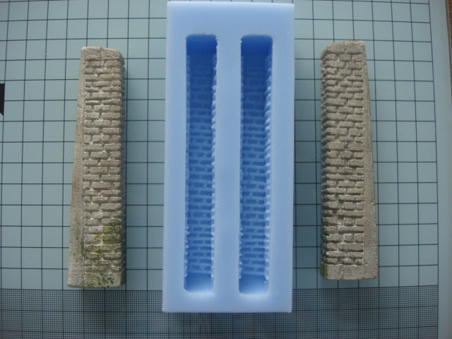 LS04 Lineside Stone Walling Sloping Abutments - For Model Railway Scenery