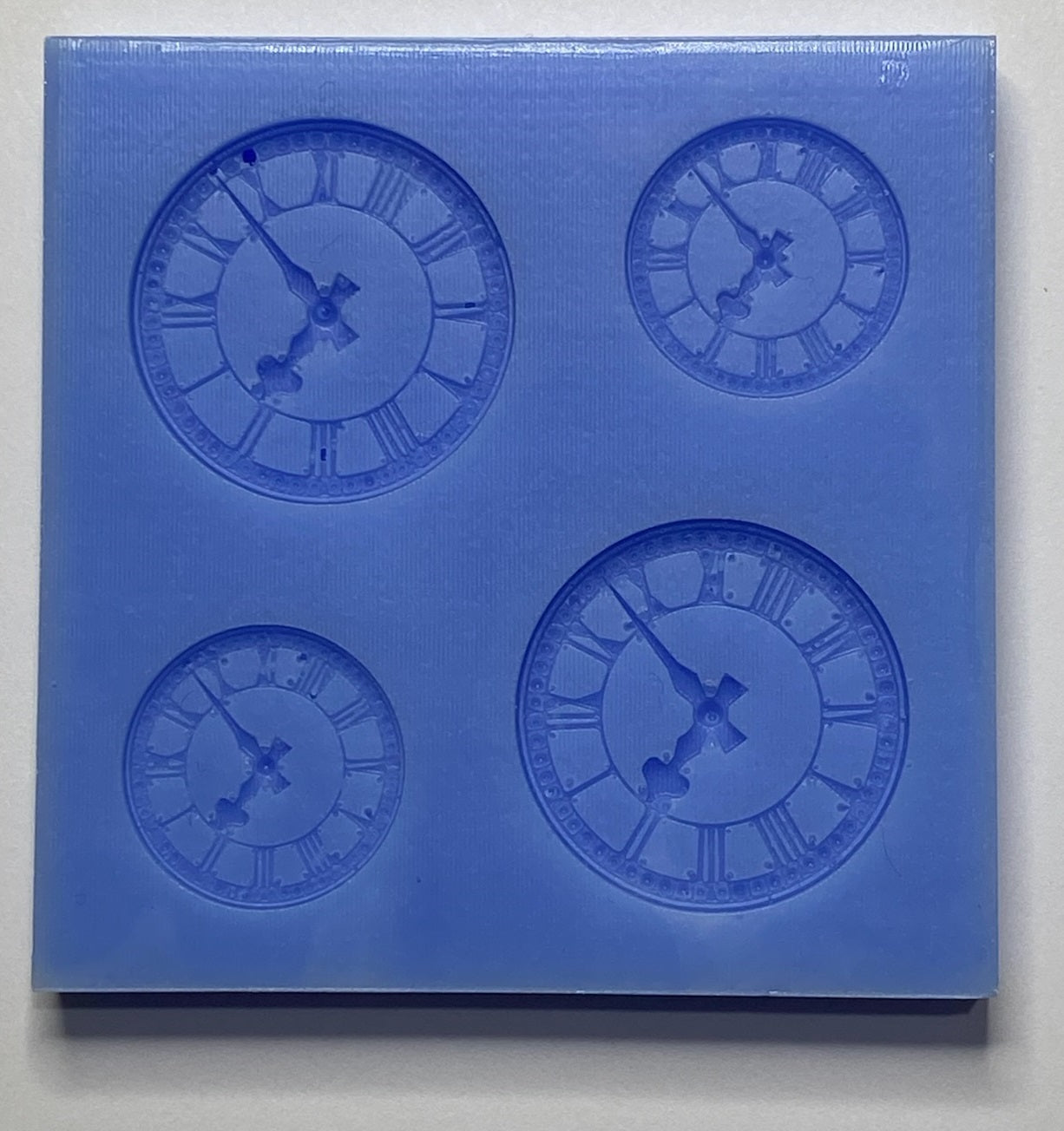 DT32 Clocks Mould - For model railway scenery