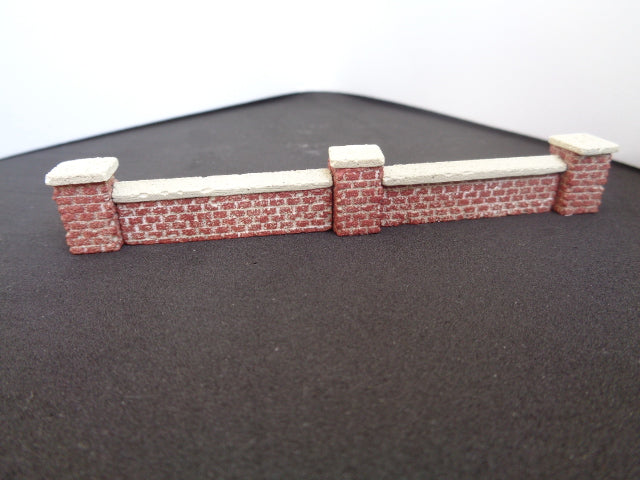 DT40 Brick Town Walling - Model Railway Scenery Mould